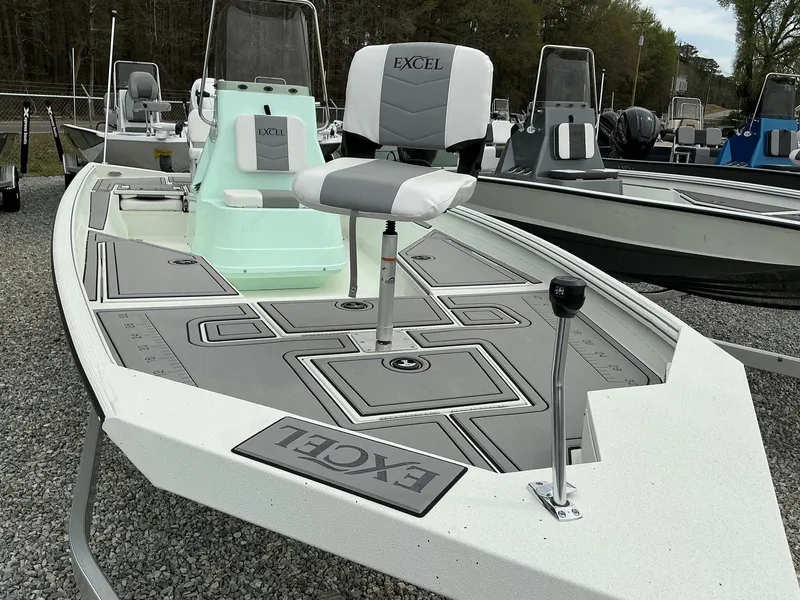 Slide: The Image of Excel Bay Pro 220 220 ELITE 2025 - 3