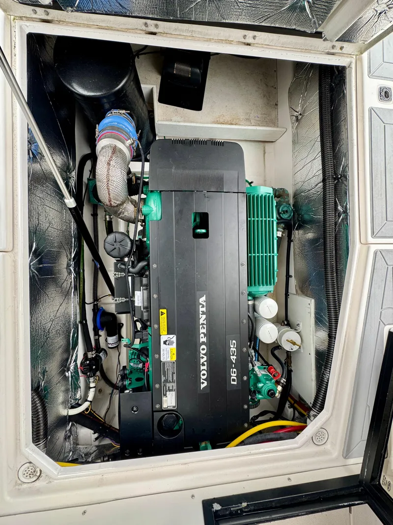 Slide: The Image of Engine compartment of a 2018 Cutwater C-30 CB with Volvo Penta D6-435 engine. - 28