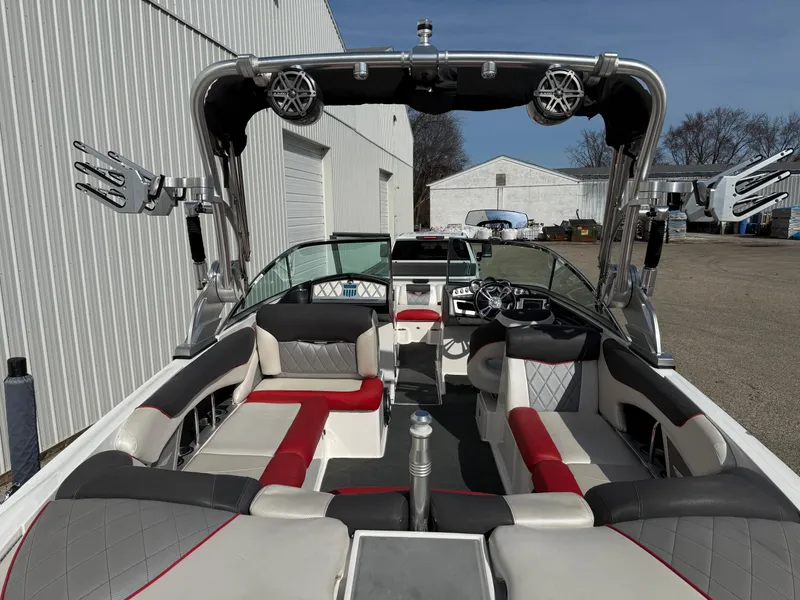 Slide: The Image of MasterCraft X55 2012 - 7