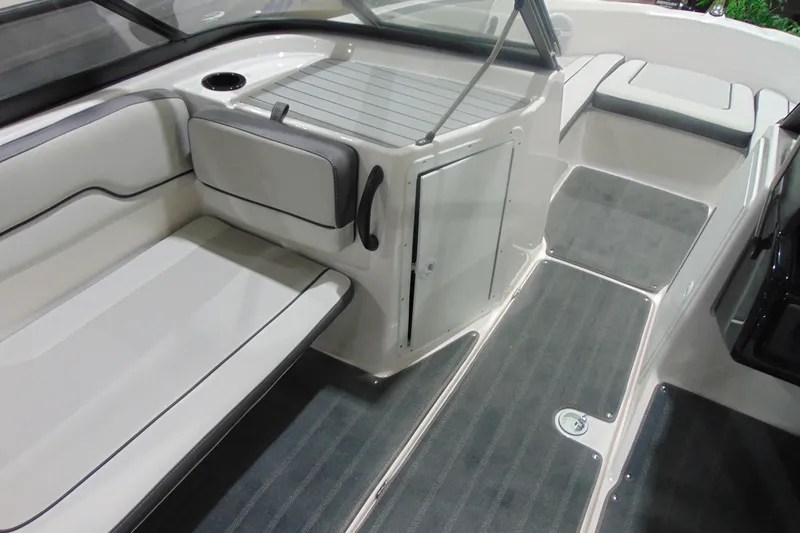 Slide: The Image of 2025 Yamaha Boats AR190 interior with sleek seating and modern design. - 18