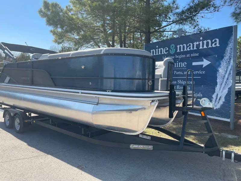 Slide: The Image of Crest Classic 240 SLSC 2025 - 17