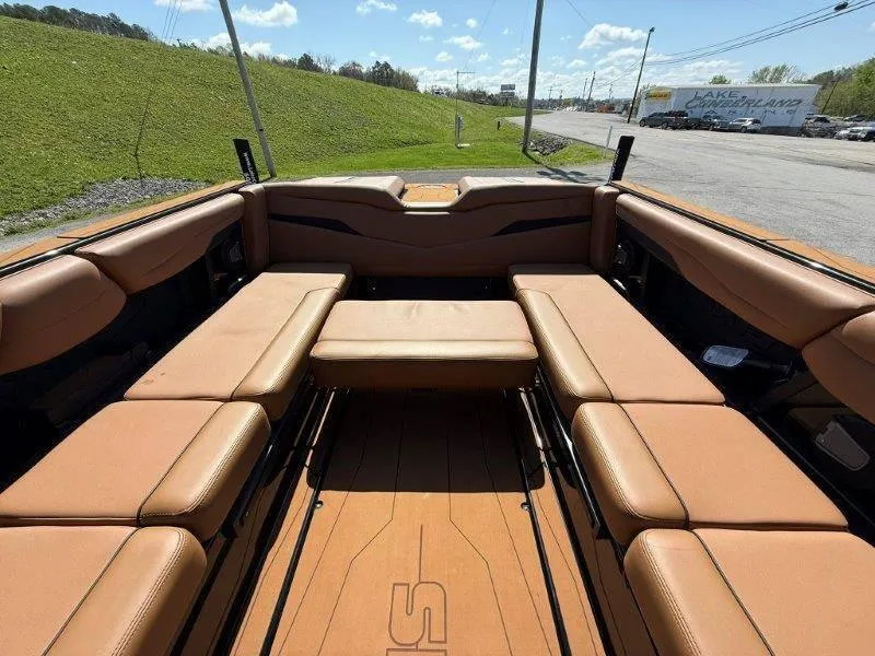 Slide: The Image of Axis T250 2025 - 15