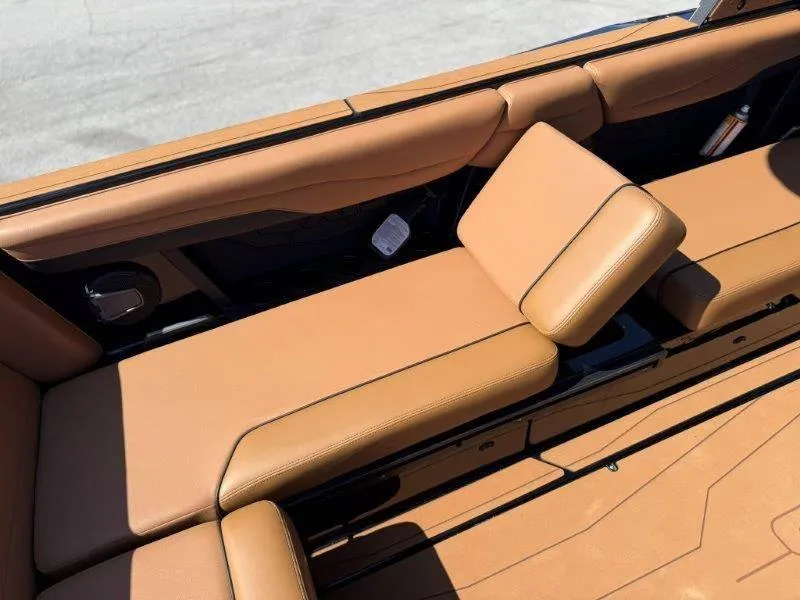 Slide: The Image of Axis T250 2025 - 18