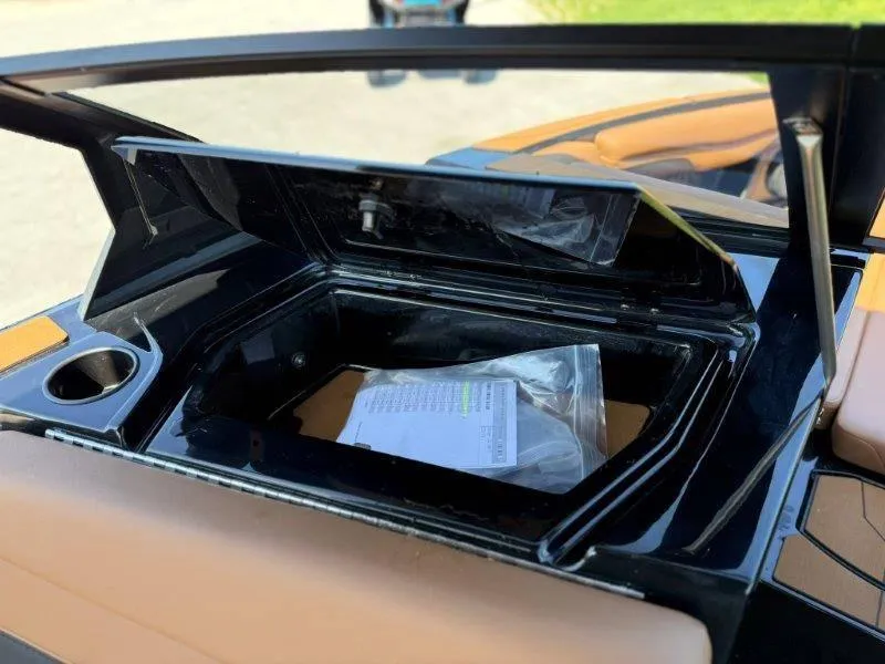 Slide: The Image of Axis T250 2025 - 32