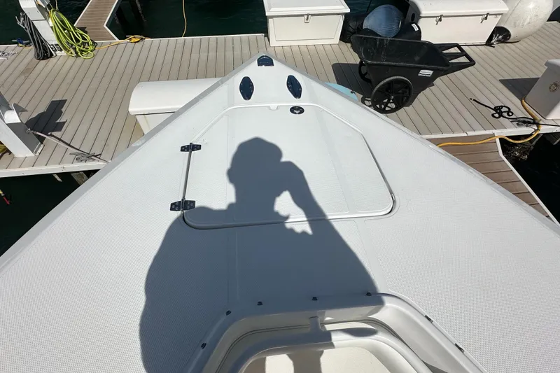 Slide: The Image of Island Runner 35 2006 - 50