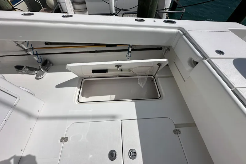 Slide: The Image of Island Runner 35 2006 - 59