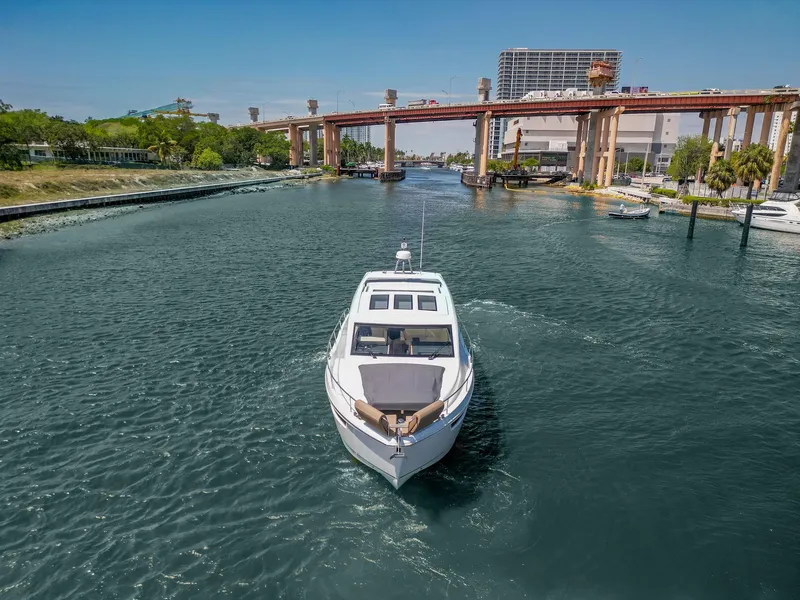 Slide: The Image of Sealine C430 2022 - 2