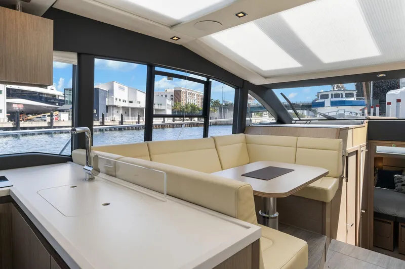 Slide: The Image of Sealine C430 2022 - 22