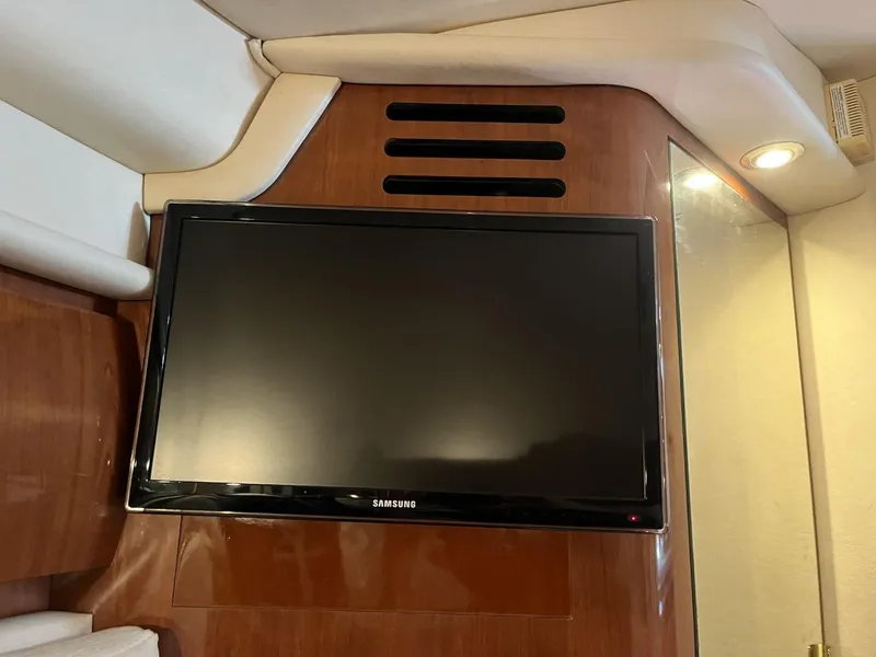 Slide: The Image of Flat-screen TV in 2003 Sea Ray 360 Sundancer yacht interior. - 47