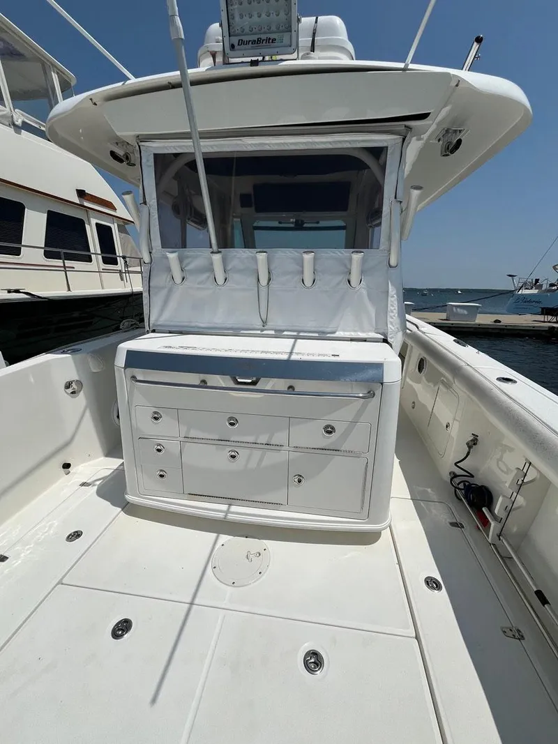 Slide: The Image of 2015 Boston Whaler 350 Outrage - 29