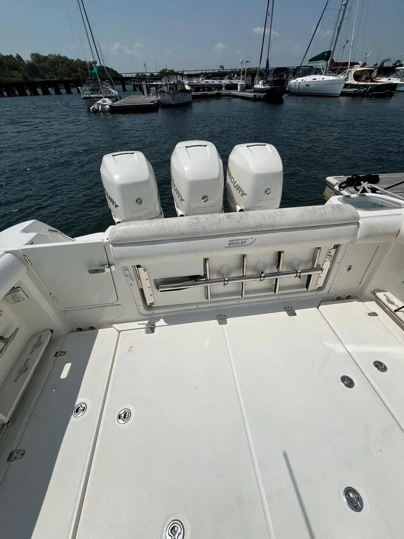 Slide: The Image of 2015 Boston Whaler 350 Outrage - 34