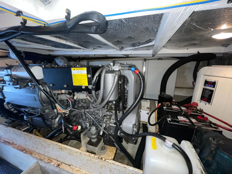 Slide: The Image of Silverton 42 Convertible 2006 - 54