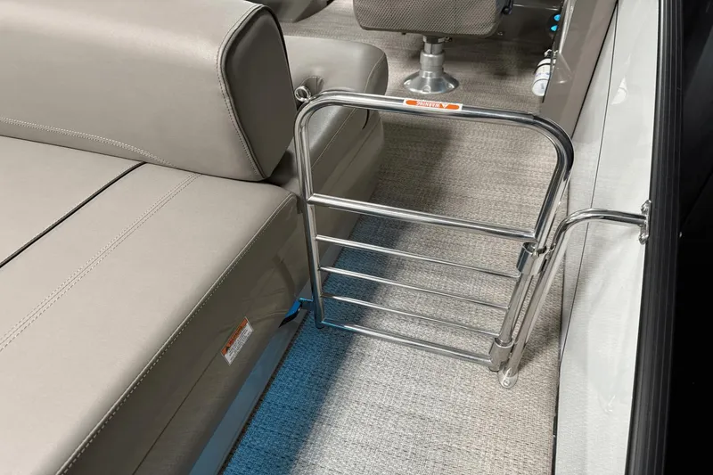 Slide: The Image of Bennington 25 QSXBW 2017 - 29