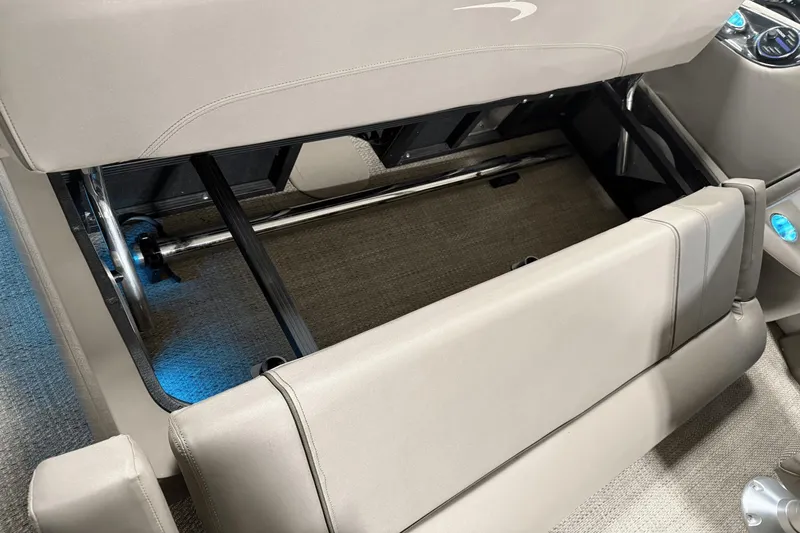 Slide: The Image of Bennington 25 QSXBW 2017 - 32