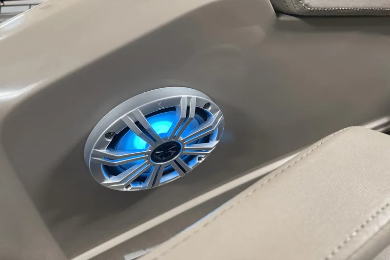 Slide: The Image of Bennington 25 QSXBW 2017 - 40