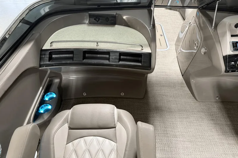 Slide: The Image of Bennington 25 QSXBW 2017 - 43