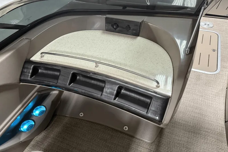 Slide: The Image of Bennington 25 QSXBW 2017 - 44