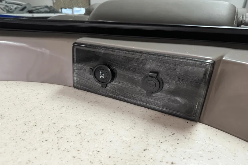 Slide: The Image of Bennington 25 QSXBW 2017 - 45