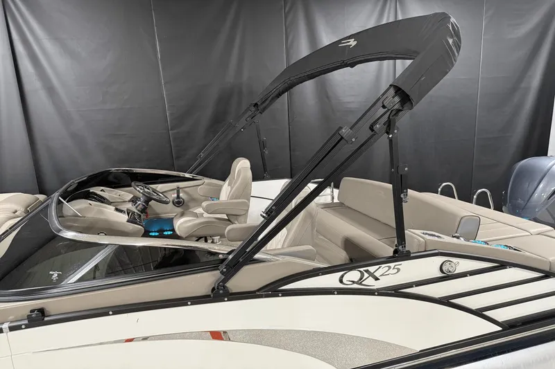 Slide: The Image of Bennington 25 QSXBW 2017 - 5