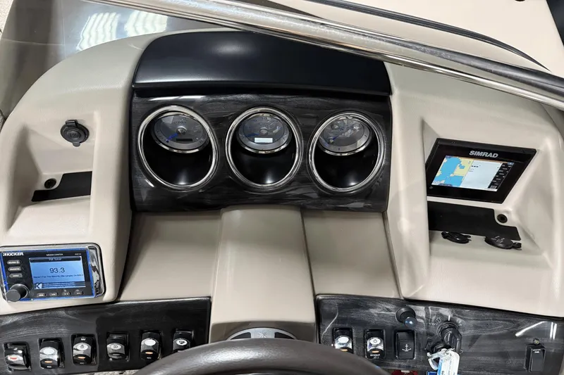 Slide: The Image of Bennington 25 QSXBW 2017 - 66