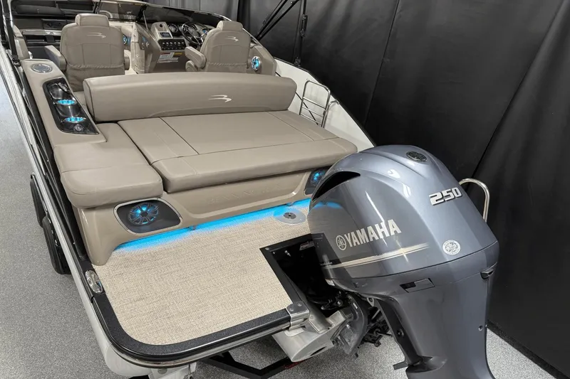 Slide: The Image of Bennington 25 QSXBW 2017 - 7