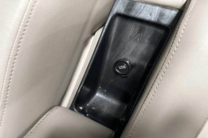 Slide: The Image of Bennington 25 QSXBW 2017 - 82