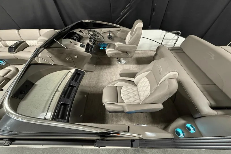 Slide: The Image of Bennington 25 QSXBW 2017 - 9