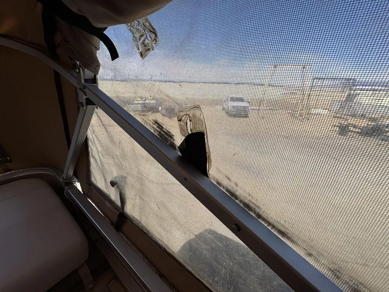 Slide: The Image of Sun Tracker 31 Party Cruiser 2006 - 113