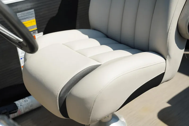 Slide: The Image of Bennington SX20 CRUISE 2018 - 11