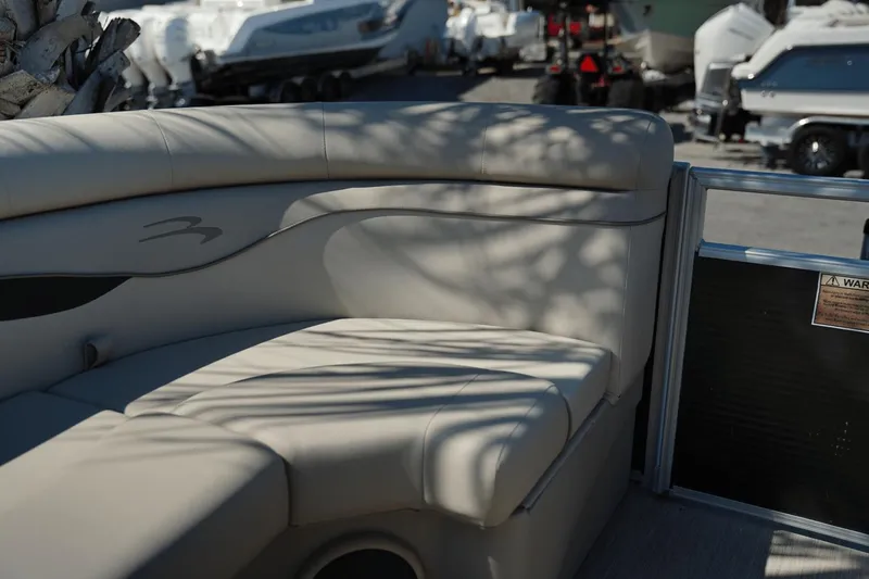 Slide: The Image of Bennington SX20 CRUISE 2018 - 17