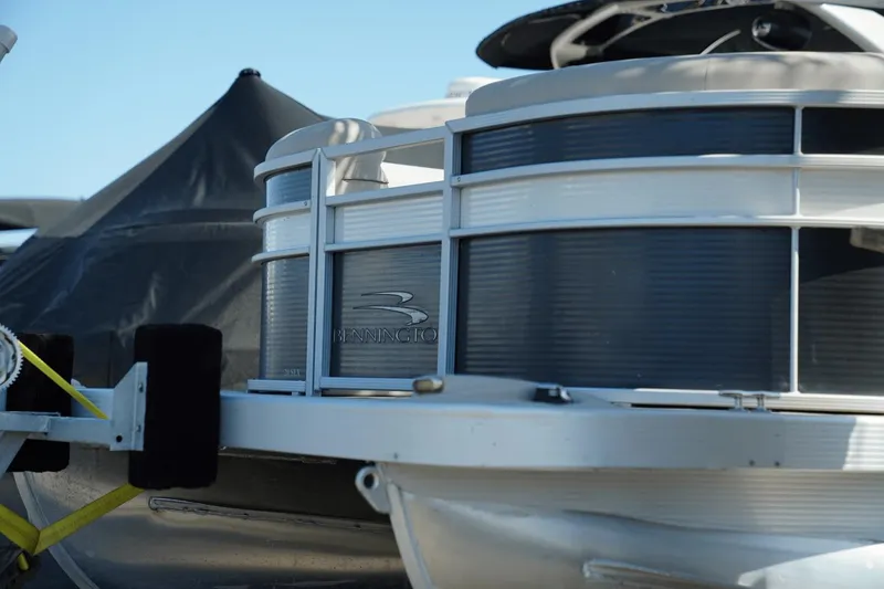 Slide: The Image of Bennington SX20 CRUISE 2018 - 3