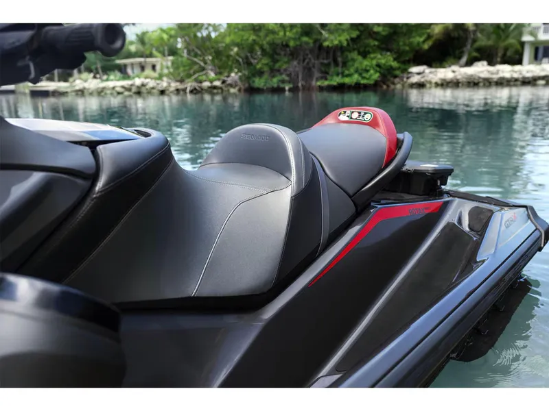 Slide: The Image of Sea-Doo GTR-X 300 iBR Tech Package 2025 - 6