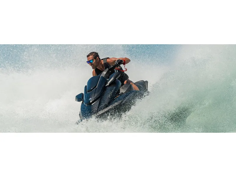 Slide: The Image of Yamaha FX SVHO with Audio 2024 - 9