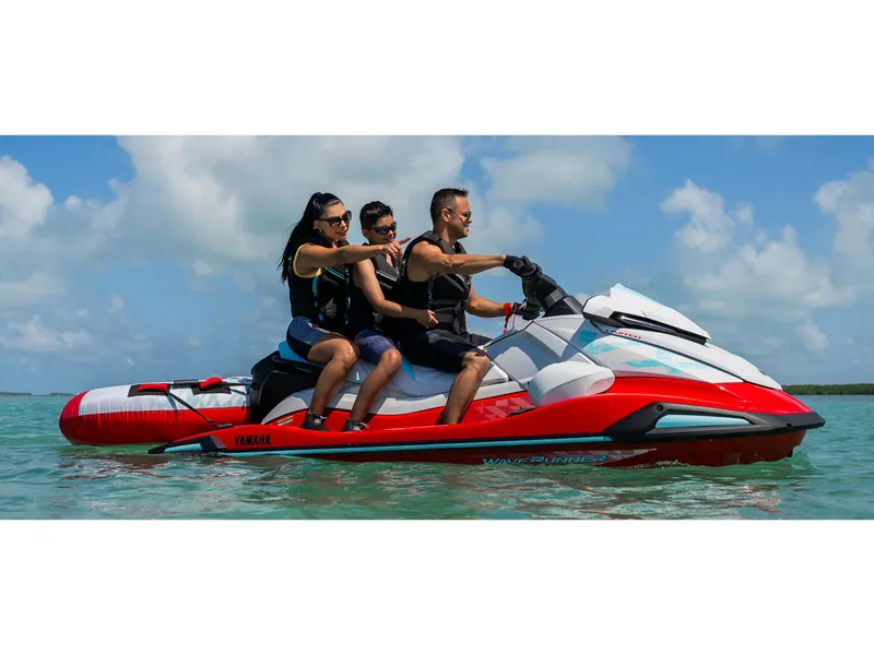 Slide: The Image of Yamaha VX Limited 2025 - 10