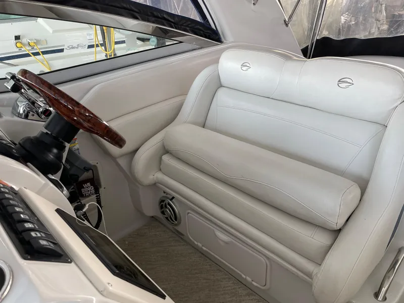 Slide: The Image of Crownline Boats 340 CR 2009 - 52