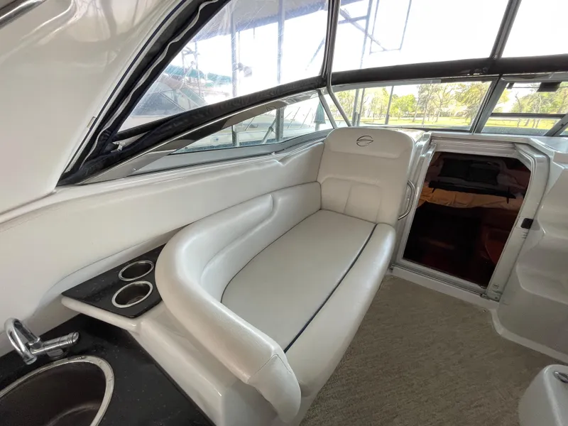 Slide: The Image of Crownline Boats 340 CR 2009 - 55