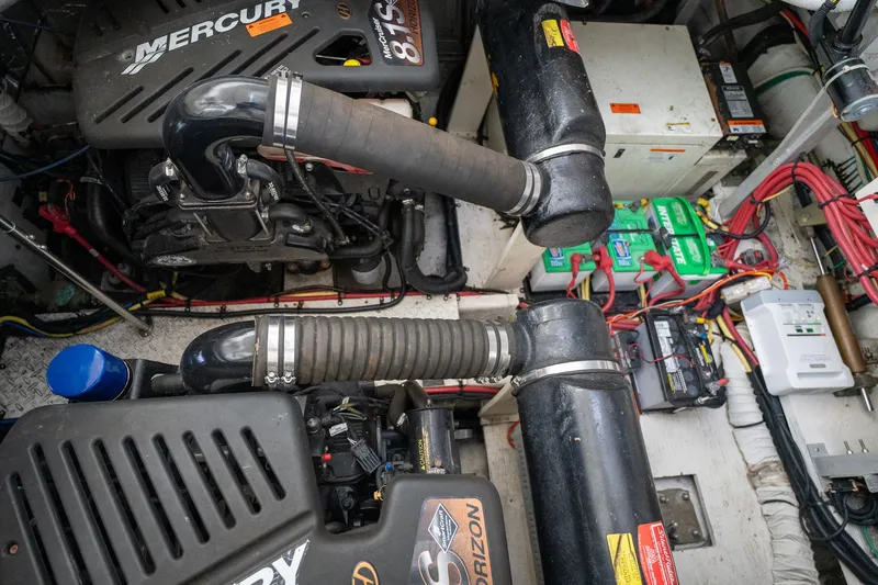 Slide: The Image of Cruisers 370 Express 2004 - 64