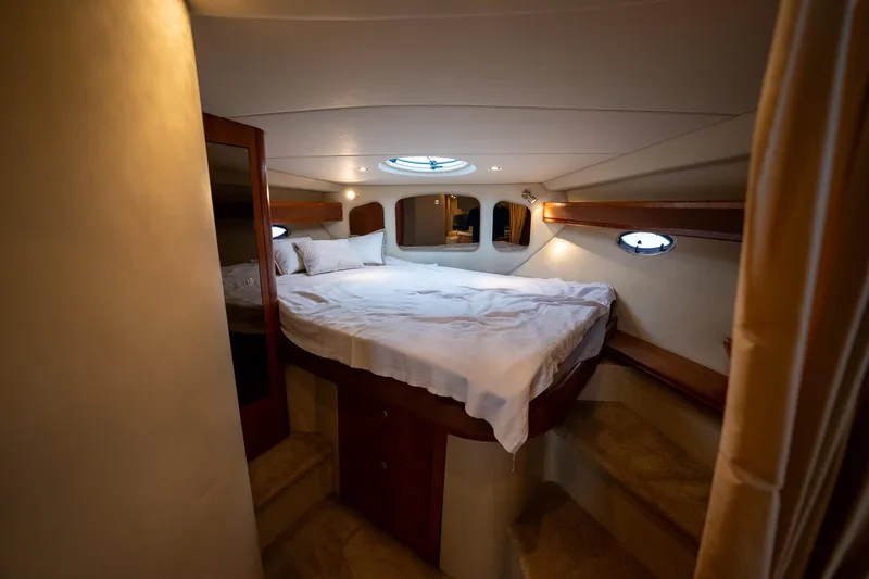 Slide: The Image of Cruisers Yachts 370 Express 2004 - 55