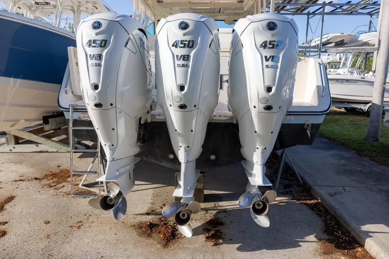 Slide: The Image of Triple Yamaha 450 V8 outboard engines on a 2024 Grady-White Freedom 375 boat. - 3