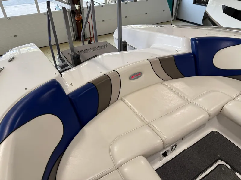 Slide: The Image of Magic 30 Sceptor 2008 - 56