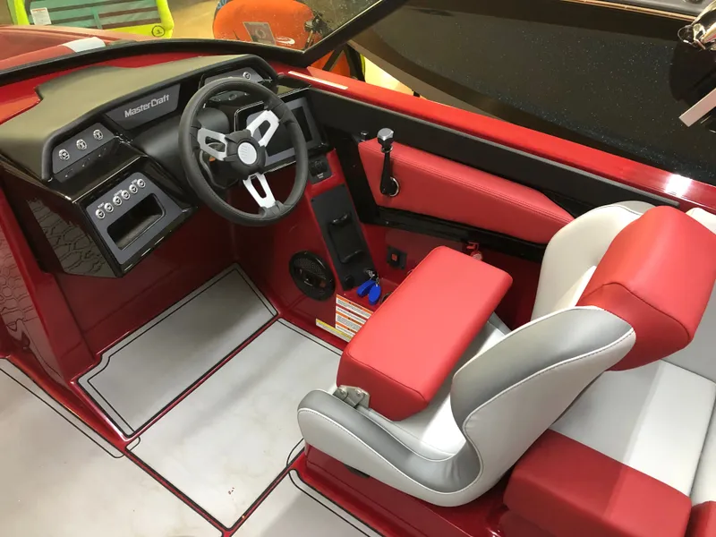 Slide: The Image of MasterCraft NXT22 2025 - 22