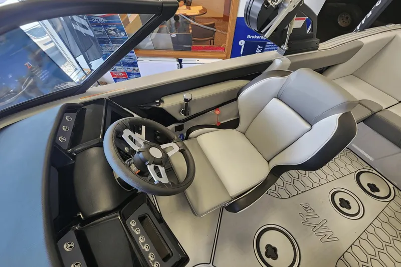 Slide: The Image of MasterCraft NXT20 2025 - 8