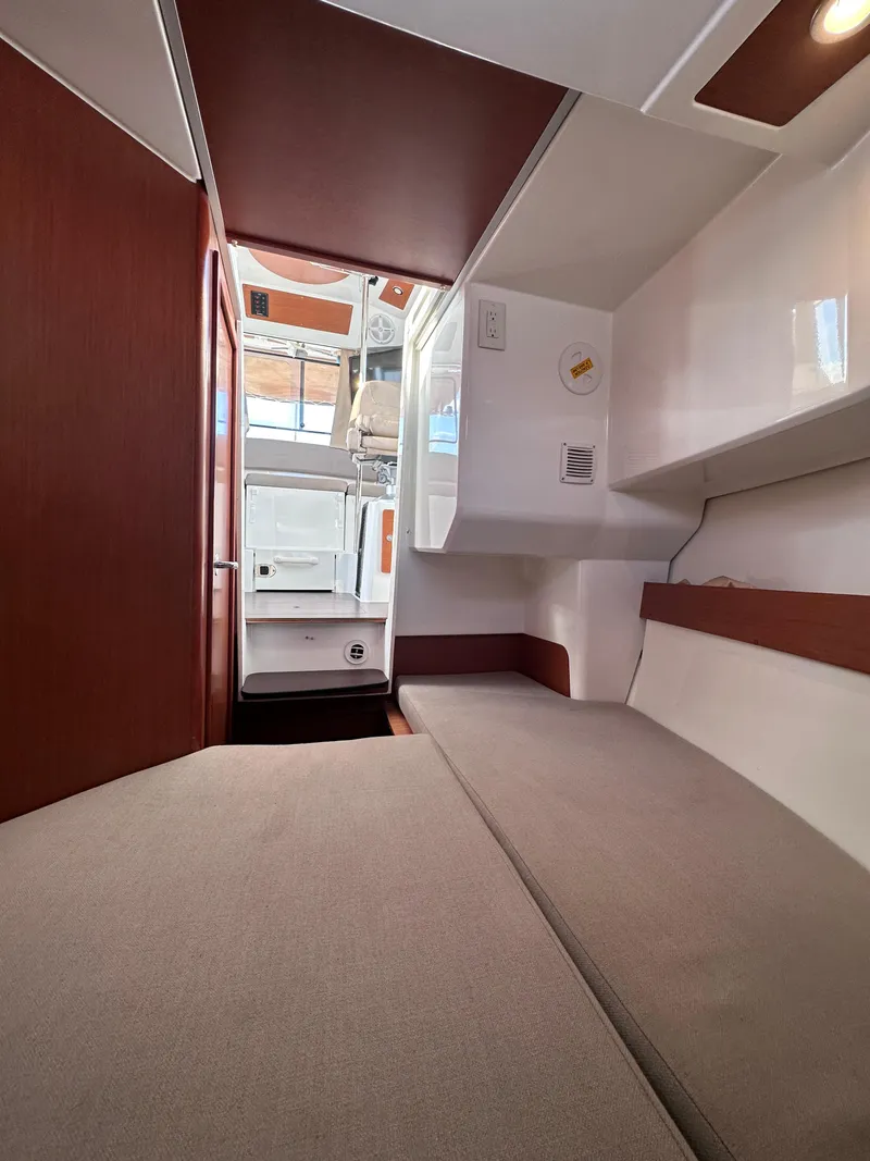 Slide: The Image of Jeanneau Merry Fisher 855 Marlin 2016 - 11