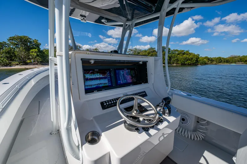 Slide: The Image of Contender 39 ST 2017 - 75