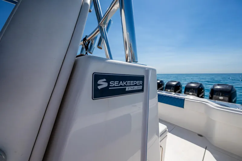Slide: The Image of Front Runner 39 boat with Seakeeper stabilizer, ocean view, 2020 model. - 35