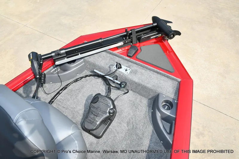 Slide: The Image of 2025 Tracker Pro Team 175 Crappie Edition boat interior with Minn Kota trolling motor. - 44