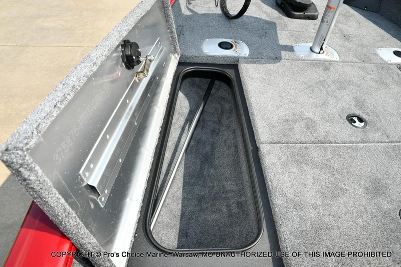 Slide: The Image of Tracker Pro Team 175 Crappie Edition 2025 - 64