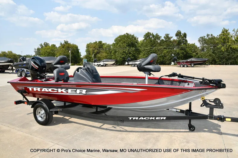 Slide: The Image of Tracker Pro Team 175 Crappie Edition 2025 - 71