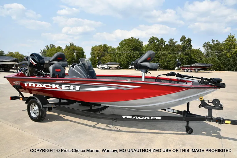 Slide: The Image of Tracker Pro Team 175 Crappie Edition 2025 - 73