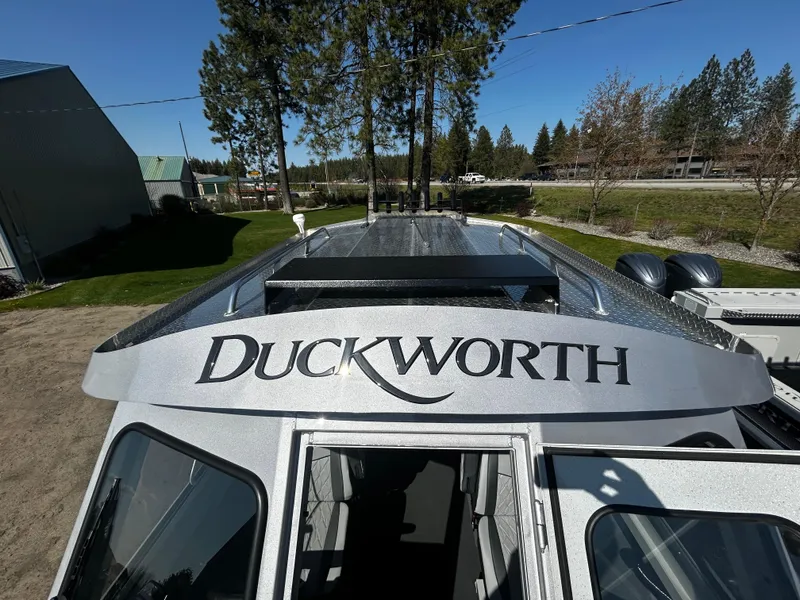 Slide: The Image of Duckworth 24 Pacific Pro 2025 - 18
